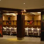 Ξενοδοχείο Azz Asturias Langrehotel & 4*