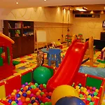 Azz Asturias Langrehotel & 4*