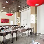 Azz Asturias Langrehotel &