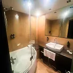Ξενοδοχείο Azz Asturias Langrehotel &