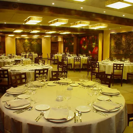 Hotel Azz Asturias Langrehotel &