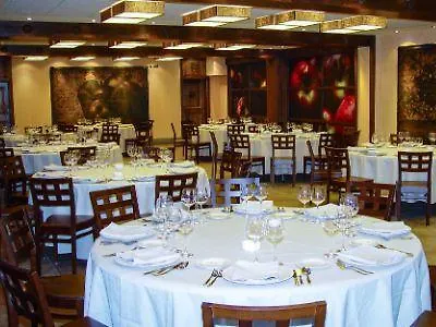 Azz Asturias Langrehotel & 4* Лангрео