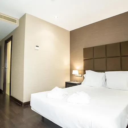 Azz Asturias Langrehotel &