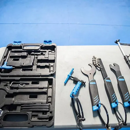 Azz Asturias Langrehotel & 酒店