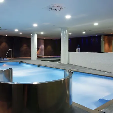 Azz Asturias Langrehotel & Langreo