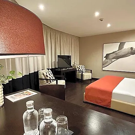 מלון Azz Asturias Langrehotel & לנגראו