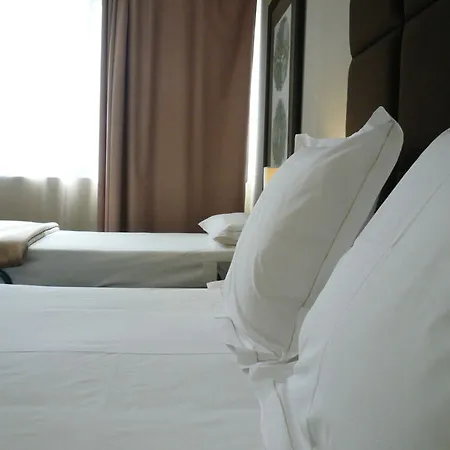 Hotel Azz Asturias Langrehotel &