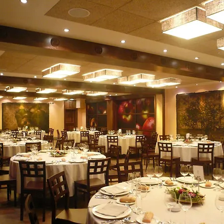 Hotell Azz Asturias Langrehotel & Langreo
