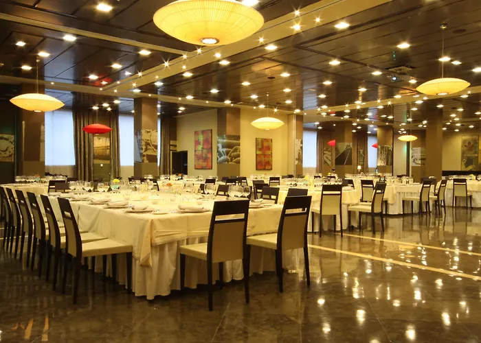 Azz Asturias Langrehotel & Hotel