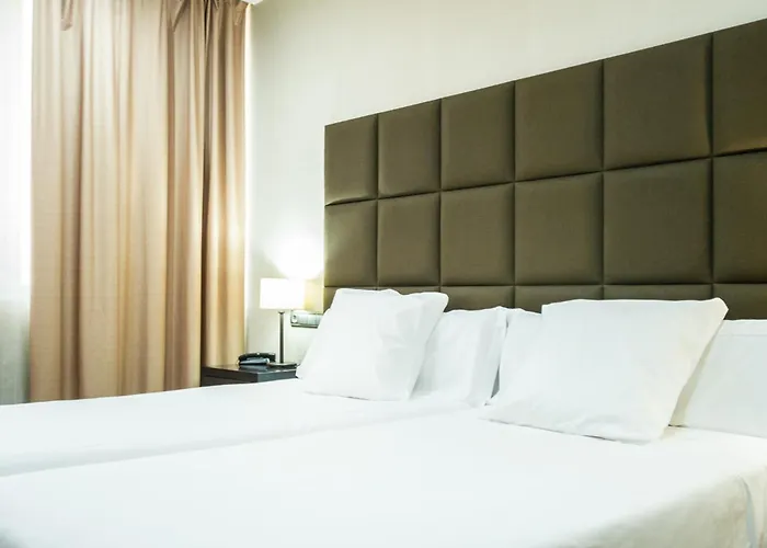 Azz Asturias Langrehotel &