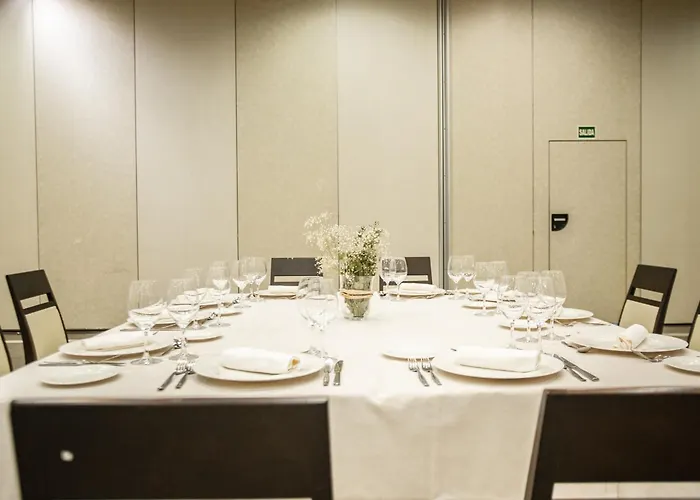 Azz Asturias Langrehotel &