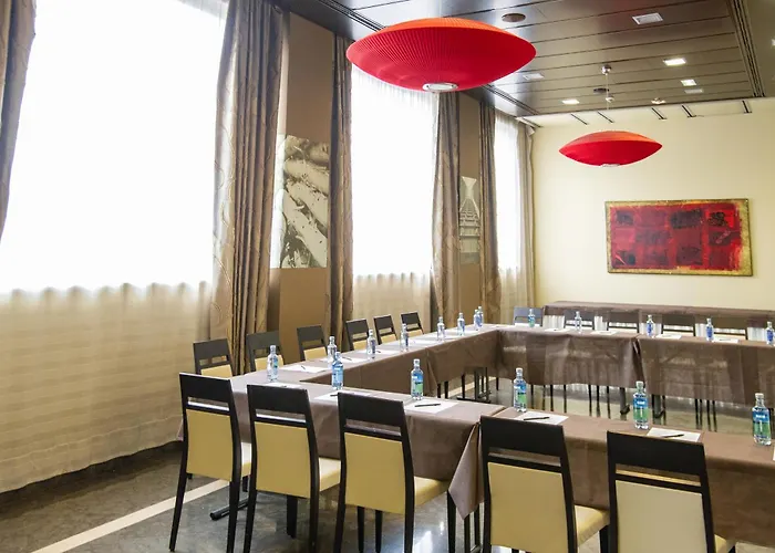 酒店 Azz Asturias Langrehotel & 4*