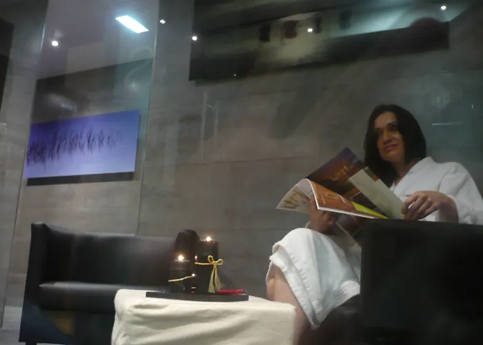 Azz Asturias Langrehotel & 兰格雷奥