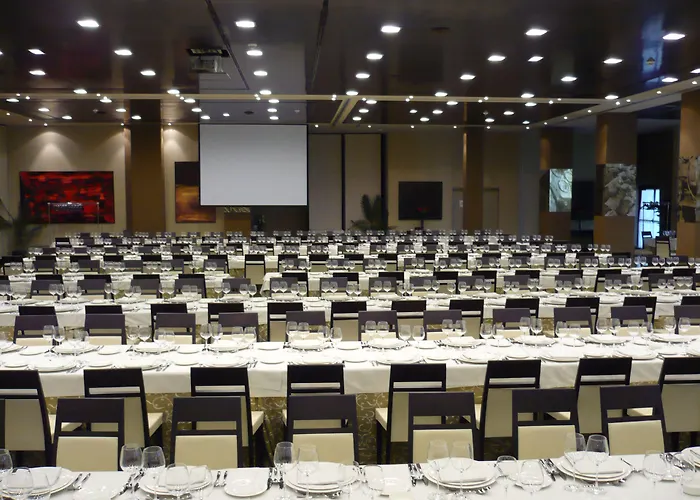 Azz Asturias Langrehotel & Langreo