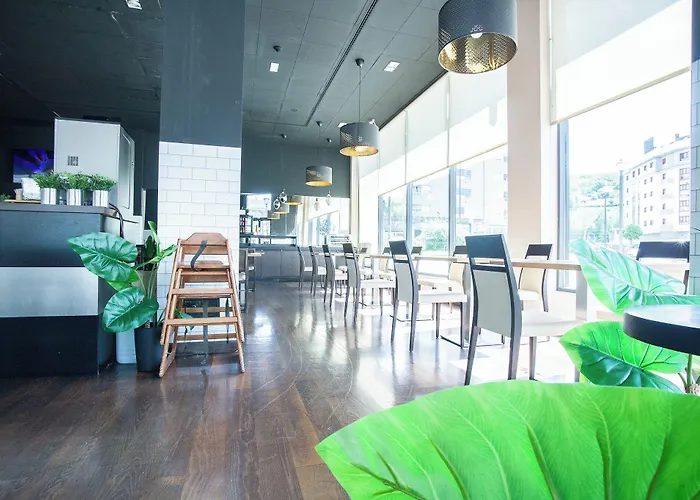 Azz Asturias Langrehotel & 4* 兰格雷奥